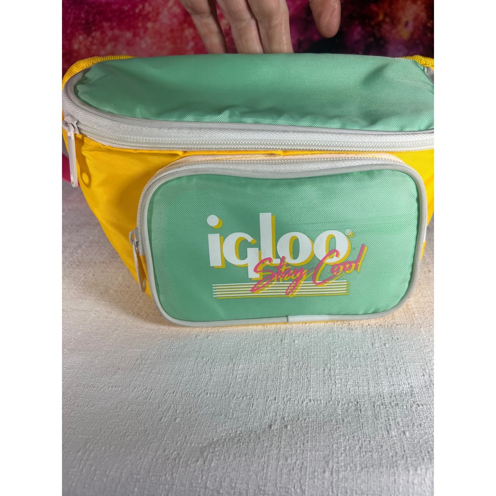 Igloo Stay Cool Insulated Fanny Pack Cooler Bag Retro Color Block Yellow Green